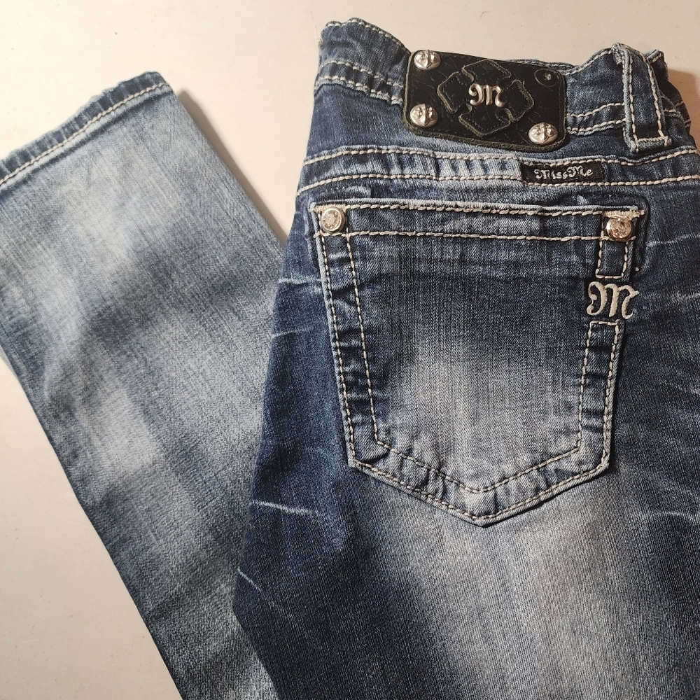 Miss Me Women's Distressed Blue Boot Cut Jeans Size 29
